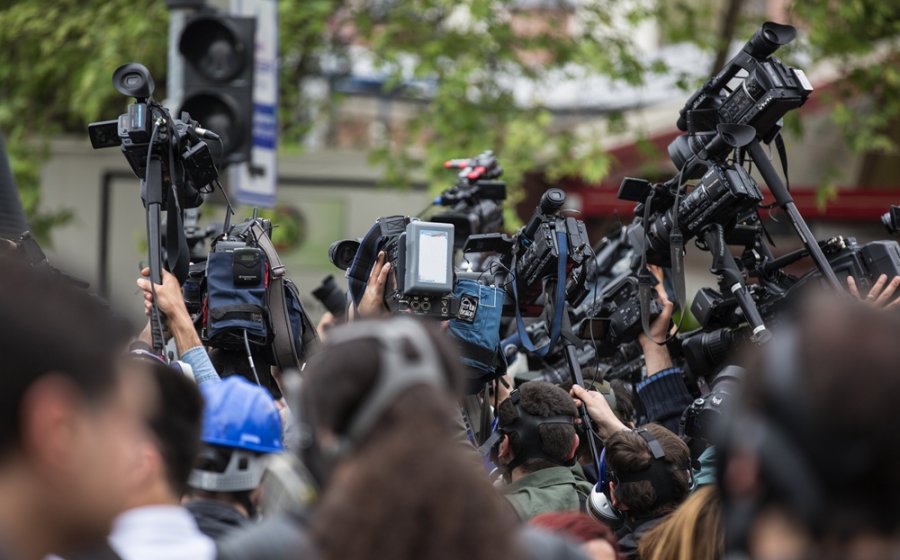 Tko stvarno želi zabraniti umjetnost i kulturne manifestacije koje im ideološki ne odgovaraju?