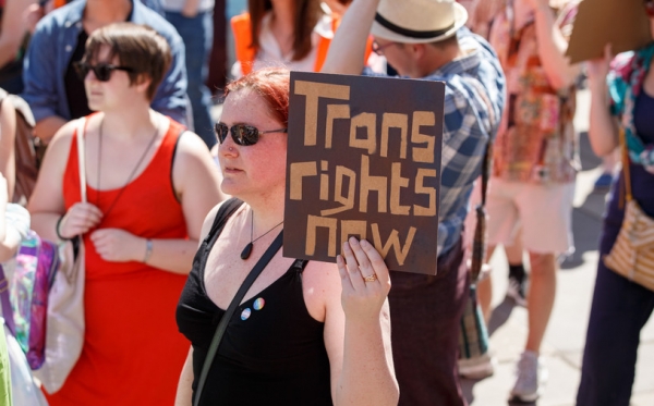 Na ljevici se vodi građanski rat za ženski WC: Feministice protiv trans aktivista, padaju uvrede, prijeti se gulazima