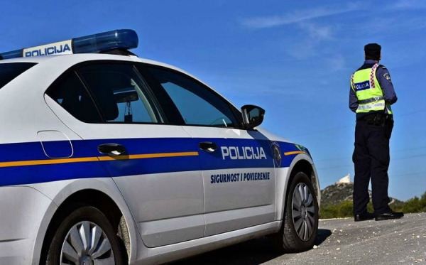 Dva groteskna primjera: U Hrvatskoj ni policija ni prekršajni suci ne znaju Ustav