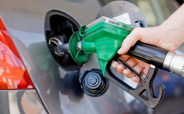 Benzinske pumpe u Sloveniji brzo odustale od zabrane točenja goriva za necijepljene