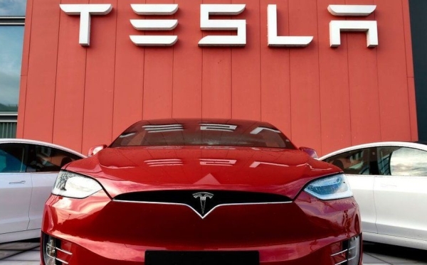 Kako državni poticaj utječe na cijenu proizvoda na tržištu - primjer Tesla automobila