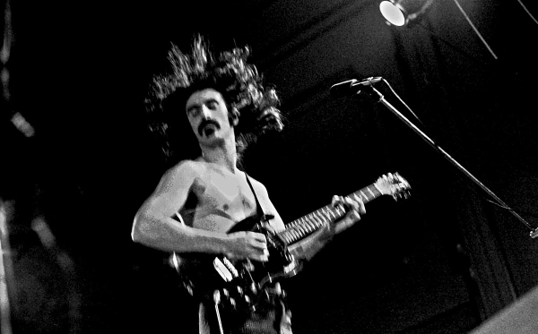 Frank Zappa: Dobar pjesnik i glazbenik, još bolji društveni kritičar
