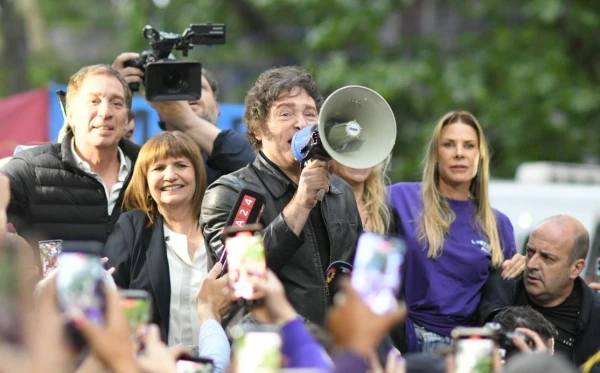 Mileijeva stranka ostvarila veliku pobjedu na ključnim izborima u Argentini: 'Nastavljamo s reformama'
