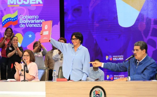 Madurova zamjenica potpisala zakon za privatizaciju venezuelanske nafte: 'To ćemo ostaviti našoj djeci'